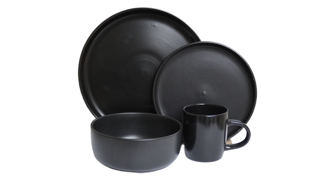 AAH 16PCS DINNER SET BLACK MATTE PIT EDGE #80