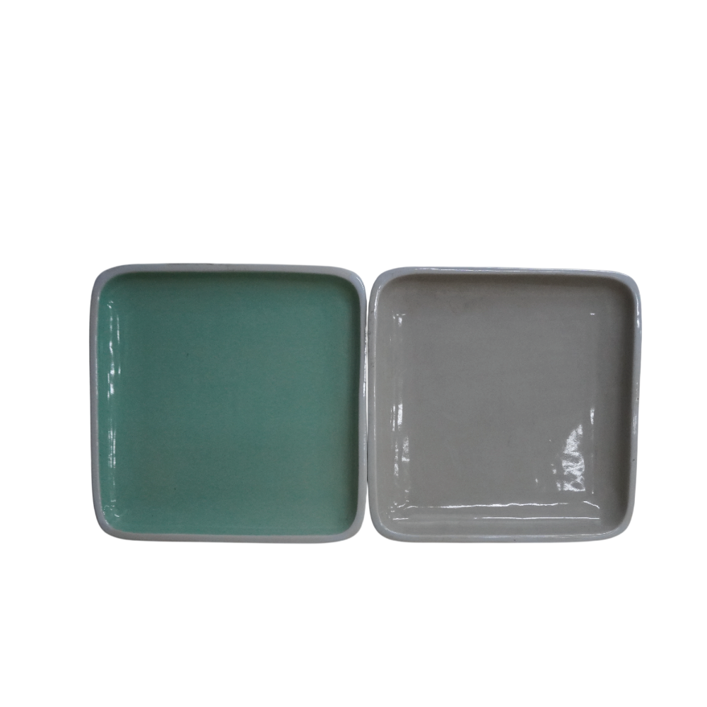 AAH Large Plate Is 29Cm Across Opposite Side 22.8Cm